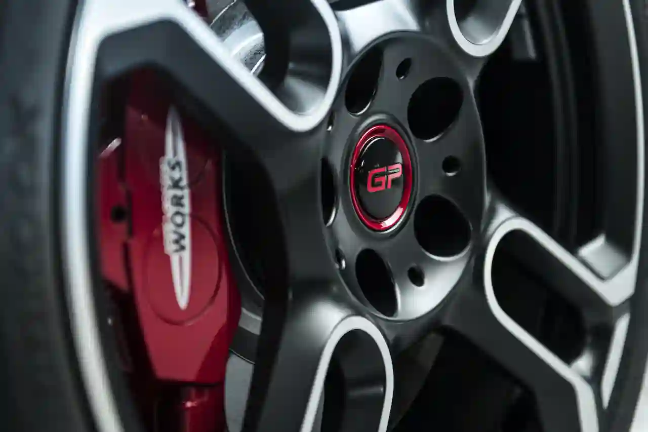 ОБЗОР НОВОГО MINI JOHN COOPER WORKS GP