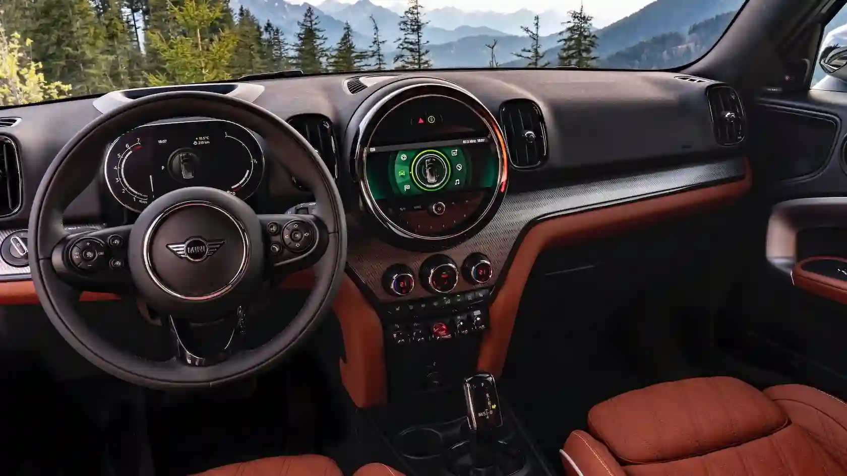 АВТОКОНЦЕРН BMW ПРЕДСТАВИЛ НОВЫЙ MINI COUNTRYMAN