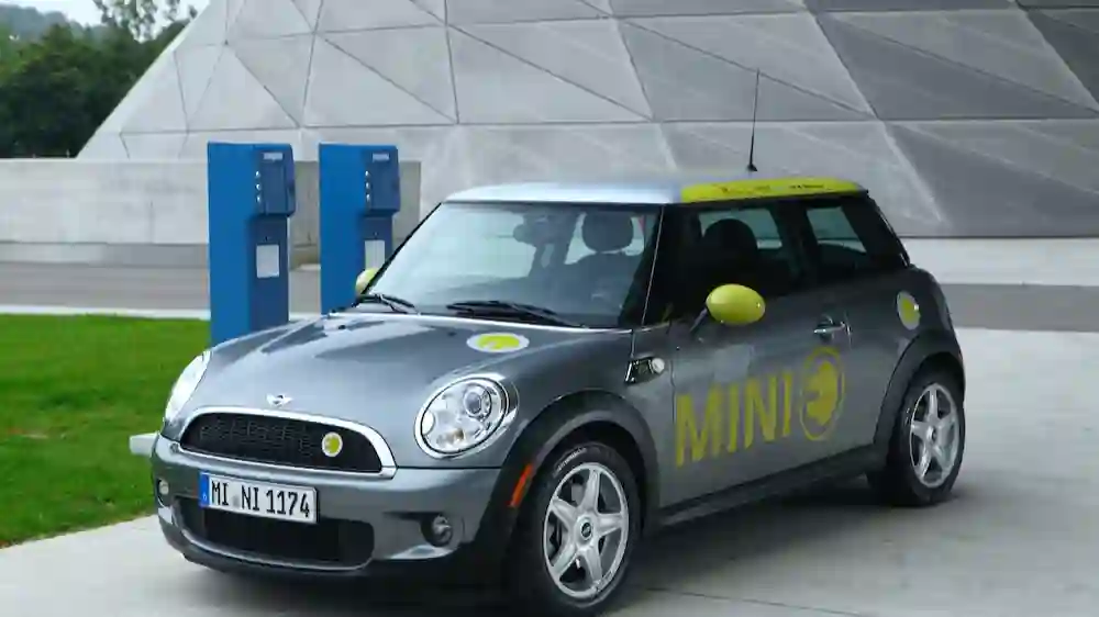 MINI РАСШИРЯЕТ МОДЕЛЬНЫЙ РЯД И ОБЪЯВЛЯЕТ О ЗАПУСКЕ ПРОИЗВОДСТВА ЭЛЕКТРОМОБИЛЕЙ В КИТАЕ С 2023 ГОДА
