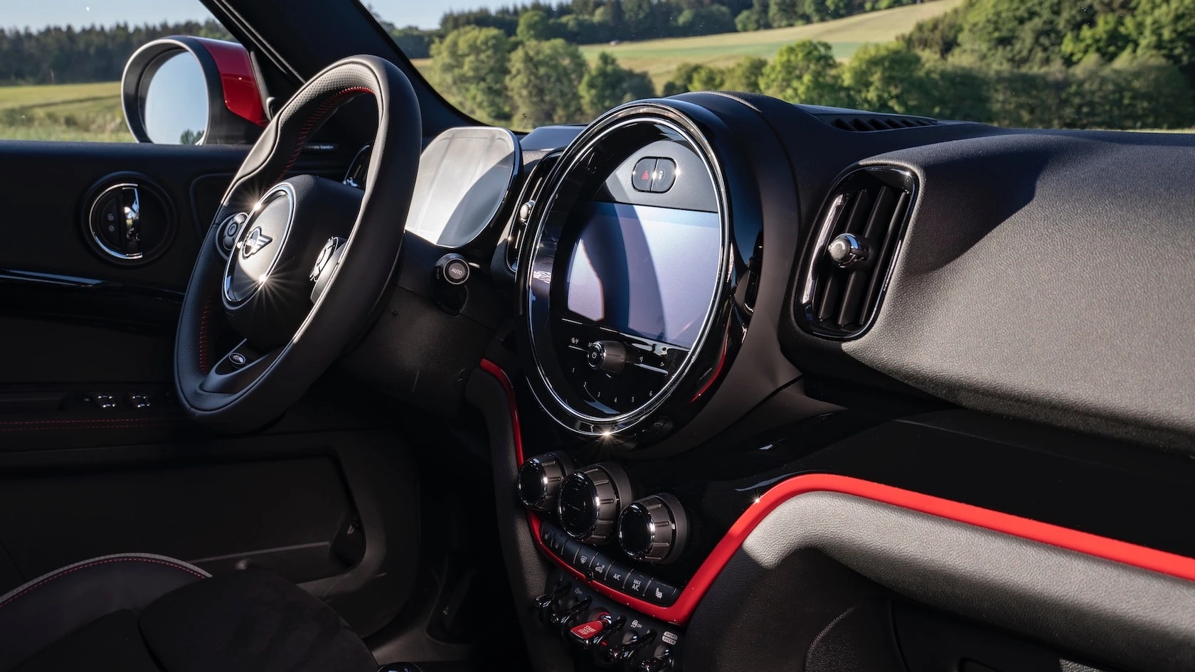 НОВЫЙ MINI JOHN COOPER WORKS COUNTRYMAN