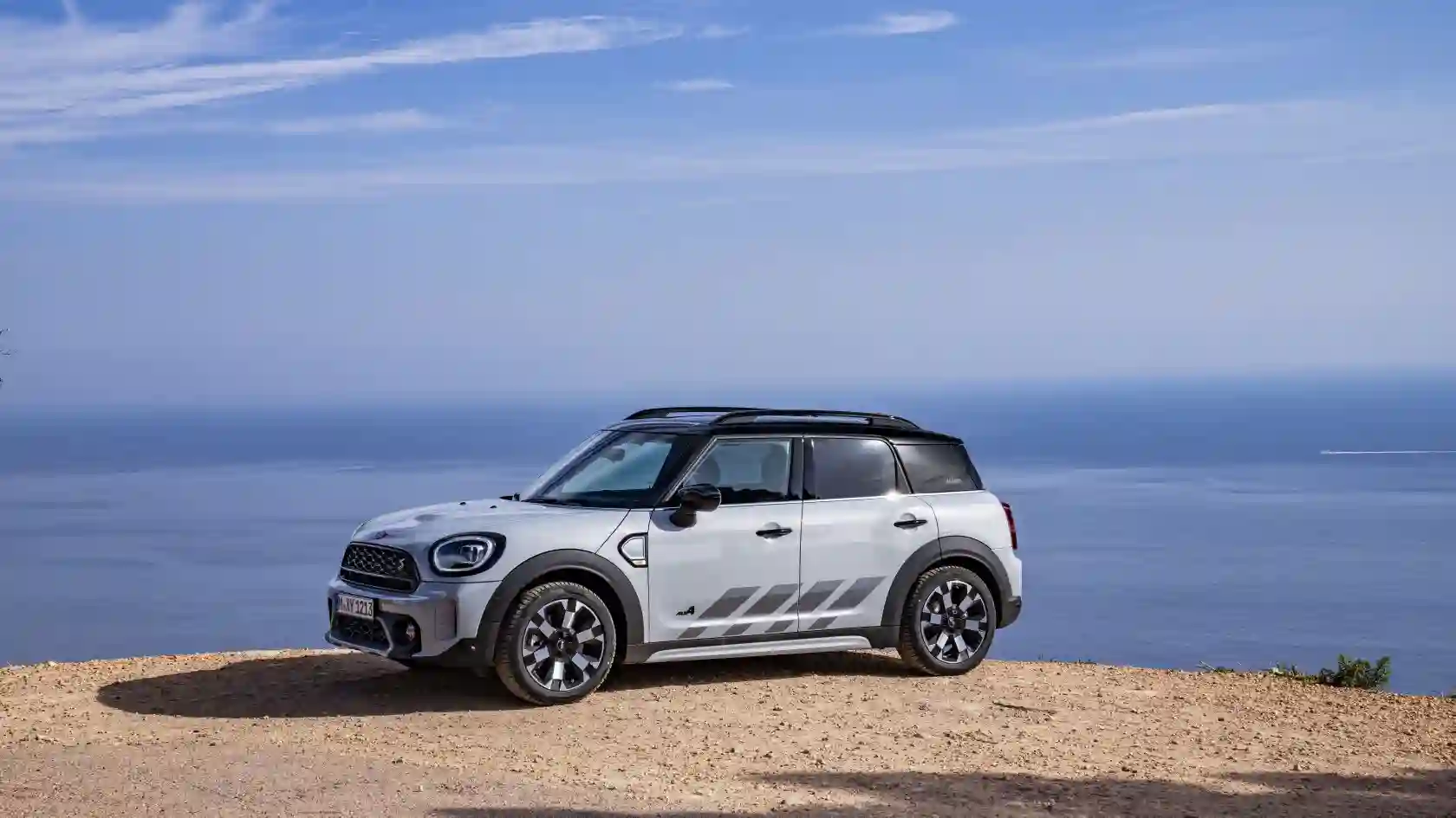 MINI Cooper S Countryman ALL4 in the Untamed Edition