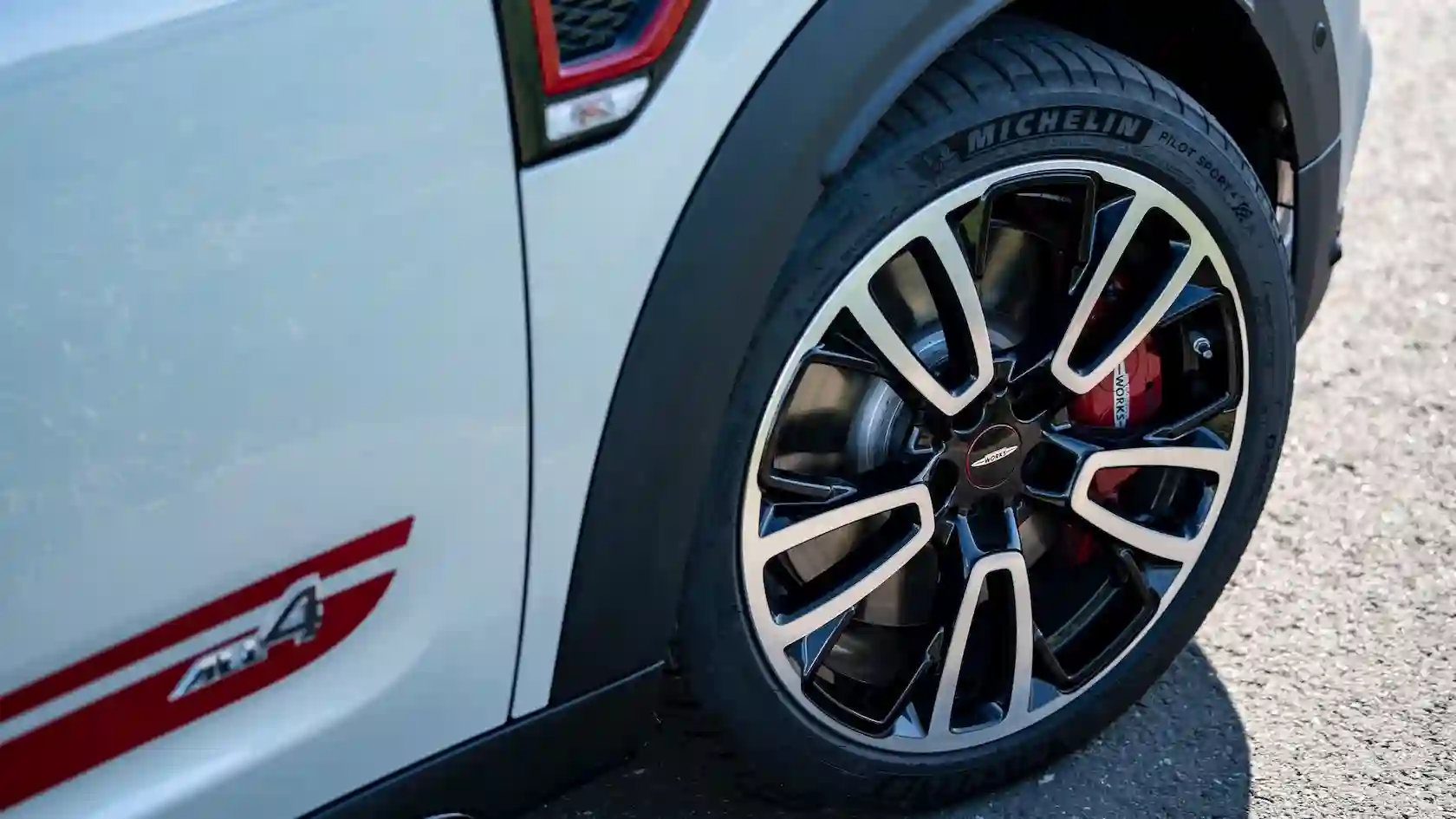НОВЫЙ MINI JOHN COOPER WORKS COUNTRYMAN