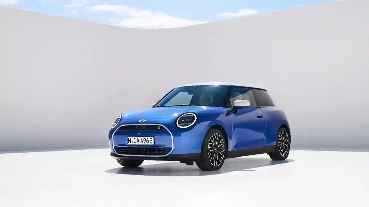 Новое семейство MINI полностью электрическое, цифровое и самобытное